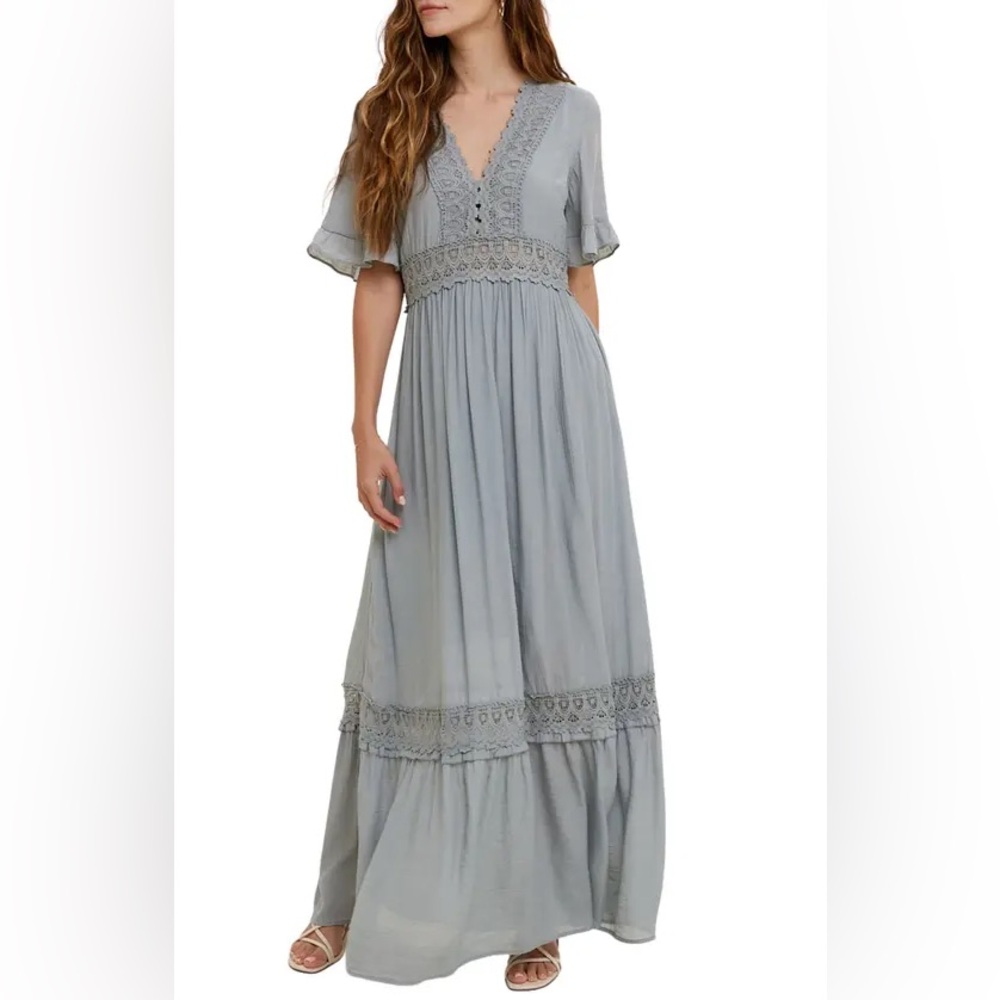Wishlist short sleeve, size medium, lt blue maxi
